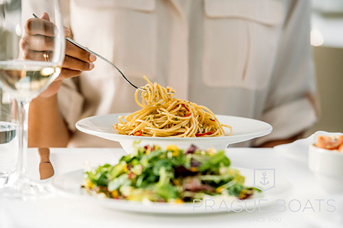 Křišťálová večeře